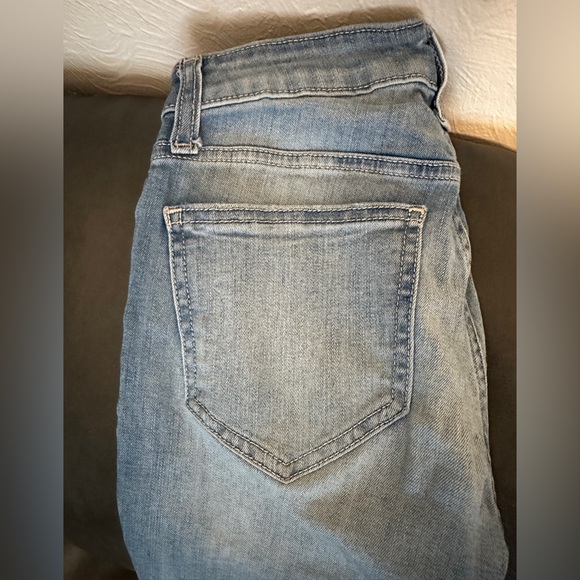 LC Lauren Conrad size 2 Women Light Blue Skinny Jeans. Thin and Comfy - Picture 9 of 10